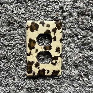 Outlet Cover